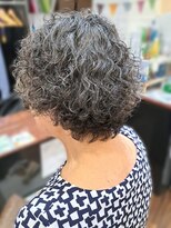 ルナ 大船店(LUNA) 大船でグレイヘアパーマなら