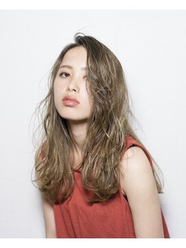 リタ(LITA) 【LITA】フェザーロングウェーブ