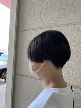 レオ 幸手(Leo) 20代30代40代小顔ハンサムショートアッシュブルーブラック