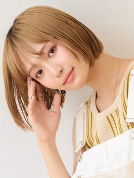 リトル 池袋(little) ミルクティーベージュ丸み前上がりミニボブ