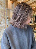 リード バイ ラグーン(LEAD by LAGOON)&nbsp;バレイヤージュグレージュハイライトダブルカラーケアブリーチ