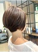 ショートボブ