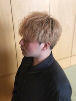 ニアウ 伊勢崎連取店(Niau)&nbsp;マッシュウルフハイトーン波巻きツイストスパイラルパーマ