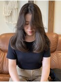 スモーキーベージュカラー