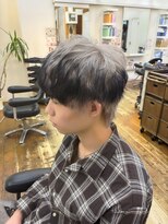 ギャラクシー ヘアードレッサーズ(galaxy hairdressers)&nbsp;メンズホワイトグレーエンドカラーブラック