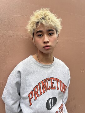 ヒュージ 表参道(huge) 抜きっぱなしブリーチ/スパイキーショート/メンズカット/メンズ