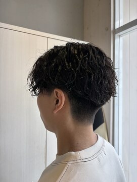 ハロ 蕨(HALO) センターパートツイスパ【阿部佑香】