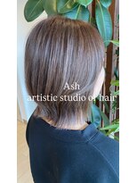 アッシュ アーティスティック スタジオ オブ ヘア(Ash artistic studio of hair) ミディアムレイヤー