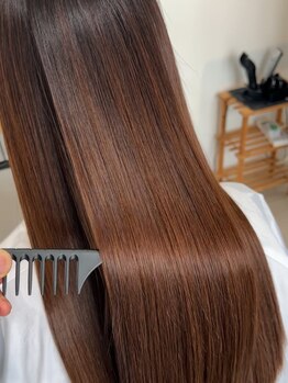 丁寧なカウンセリングと高い技術で、あなたに合ったスタイルをご提案♪大人女性特有のお悩みを解決！