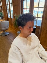 リラ(Rira)&nbsp;ツイストスパイキーショート