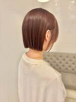エルフレームバイワンラヴェスト(L'FLAME by one Lovest)&nbsp;ミルクティーベージュダブルカラーインナーカラーショートボブ
