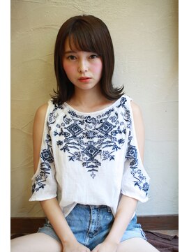 トヌコア ルア 下北沢店(TONUKOA RUA) 【ToanukoaRua】ダークアッシュがツヤ感をプラス外ハネミディ☆