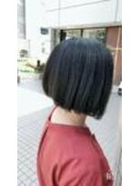 アフ(ahu) 前下がりスタイル