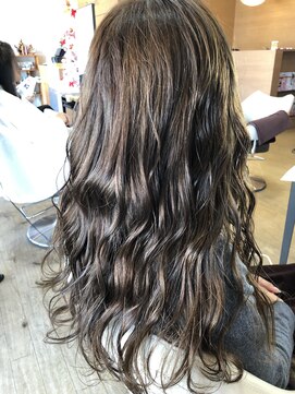 ベルポートヘア(Bellport hair) ☆ツヤ感ヌーディベージュ☆