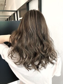 エミュスト(Emuest) 3Dハイライトカラー☆ミストアッシュ