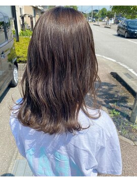 フィオーレ ヘアデザイン(FIORE hair design) オリーブグレージュ