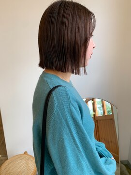 ヌイ(nui) [佐賀/putu bob/切りっぱなしボブ/外はねボブ/ブラウンカラー]