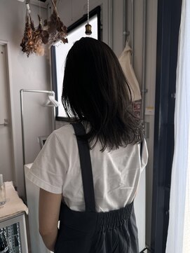 ロカ 表参道(loka) グレージュカラー/レイヤー[表参道/ブリーチ/ハイライト]Mai