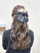 美容室グラード(GRADO)&nbsp;ハーフアップ×韓国風巻き