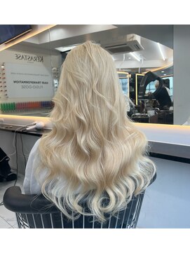 ラピス 福岡天神店(Lapis) ホワイトブロンドヘアー