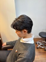 アリレイナ美容室 鎌倉店(ARIREINA)&nbsp;センターパートウルフカットツイストスパイラルパーマゆるめ黒髪