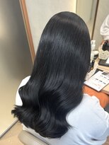 エレノア つくば(Eleanor) 透明感3トーンブルーブラックカラー