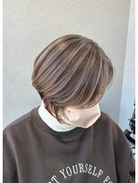 スラッシュ ホワイト(SLASH white) 脱白髪染めハイライト/白髪ぼかし/透明感カラー/髪質改善