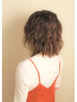 ラカ ヘアーアンドメイク 赤坂(LAKA hair&make) 【LAKA】ミディアムスタイル1-2