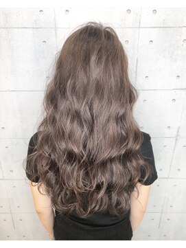 ニューヨークニューヨーク 守口店(NYNY) 外国人風カラー