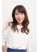 ソーホー ニューヨーク シズオカ(SOHO newyork SHIZUOKA) 大人かわいいくせ毛風グラマラスなセミディ