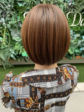 アフロートpd+ KOBE(AFLOATpd+) 【神戸三宮】ベージュアッシュ×ミニボブ