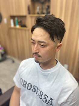 メンズヘアー ハサミ(men`s hair)の写真/カット+シェービング+プチフェイシャルケア¥4700☆肌が綺麗だとモテ度UPだけでなく仕事もうまくいくかも?!