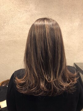 ブリッル(BRIL) カモフラージュバレイヤージュ