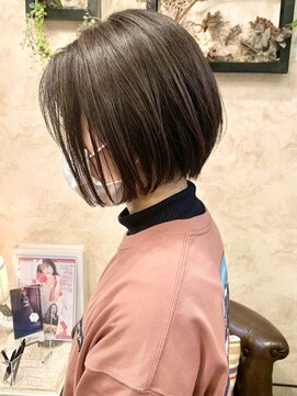 ジョージグランデ(JO-JI grande) 小顔美人大人ショートボブ