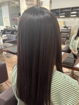 リー 甲子園(Lee) ～【自然に癖を伸ばす！】酸性ストレート～