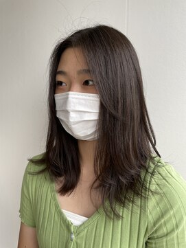 美容室 アイディー i-dee ミディアムレイヤー