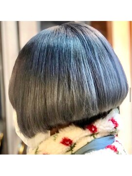 ココモ(cocomo) ショートクラゲヘア