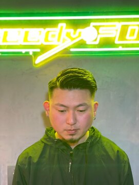 グリーディーフォックス 代々木(Greedy FOX) 束感/コンマヘア/アップバング/ツーブロックマッシュ/フェード