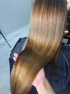 アルーシェ 新宿店(Alushe) ミルクティーベージュ×髪質改善