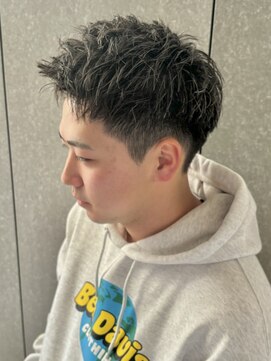 ニアウ 太田店(Niau) メンズショート波巻きスパイラルパーマツイストスパイラルパーマ