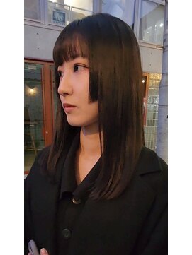 シャロン(SHARON) 【SHARON原宿】似合わせ姫カット×ぱっつんミディアム