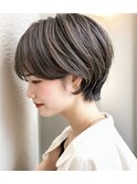 透明感グレージュダークトーンショートボブ2