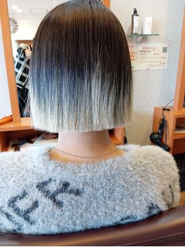 ブレイク 三重四日市店(BREK) BREK/メルティカラー/ブリーチONカラー/タッセルボブ