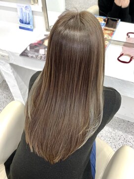 ラフ(laugh) 髪質改善×レイヤー