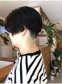 刈り上げショートボブ