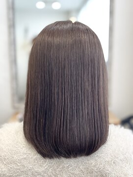 アッシュグレージュ艶カラー♪