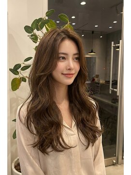 トレ(tre.) 髪質改善 レイヤースタイル 大人可愛い