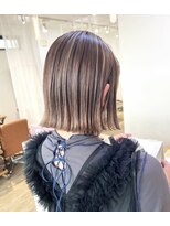 アーブルポンテ(ARBRE ponte)&nbsp;ハイライトデザインカラー切りっぱなしボブ