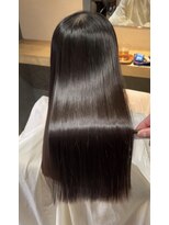 ブルーム ヘア デザイン ドゥーエ(bloom hair design due) 塚口 縮毛矯正|うねり広がり改善→朝が5分で仕上がる美髪矯正