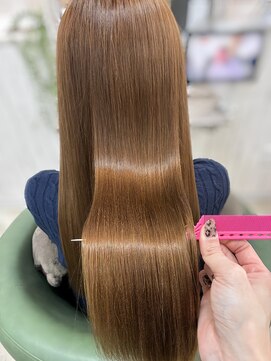 メゾンルヴェール 岐阜穂積(Maison LeVert) 髪質改善つやつやロング
